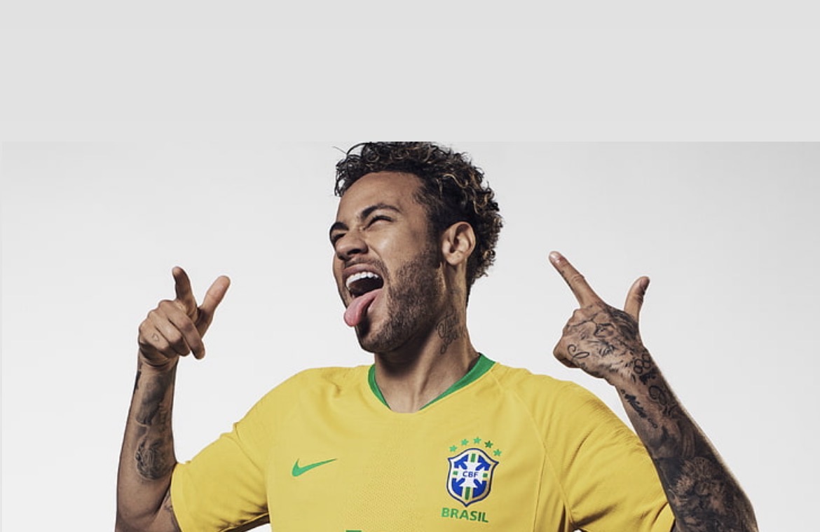 Lula brinca com ausência de Neymar e chama atacante de “primeiro convocado home office”